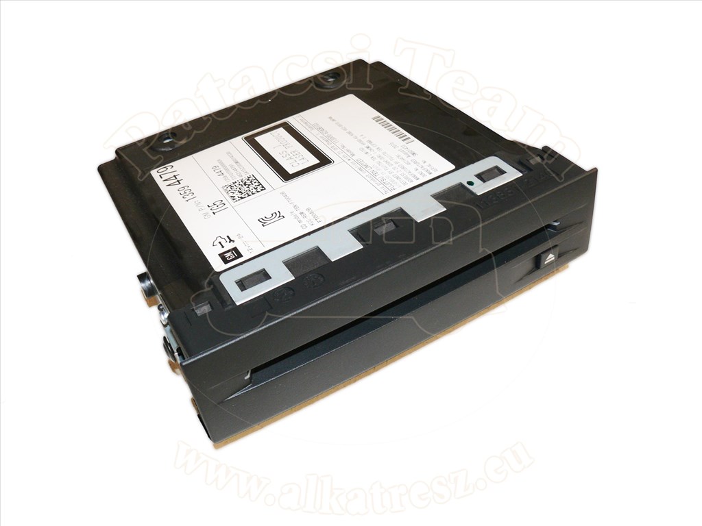 Opel Astra K 2019-2022 - CD lejátszó, RF700/ RF900 NAVI INTELLILINK 1. kép