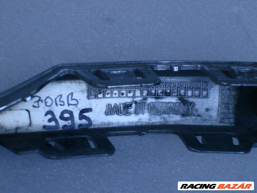 VW Passat B8 első lökhárító Jobb alsó Krom díszléc 3G0853254 2015-től 5. kép