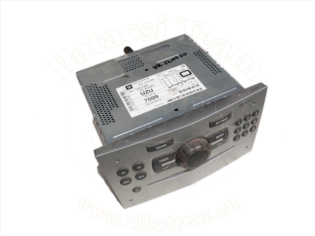 Opel Corsa D/2 2011-2014 - rádió CD 30 MP3, matt króm, 11-14, jelölés: RH 1. kép