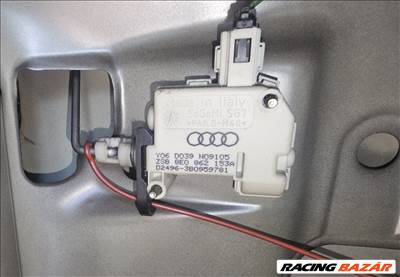 Audi A4 (B6/B7) Tankajto nyitó motor 