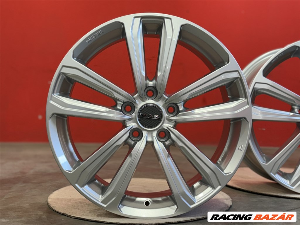 R18 5x114,3 (67,1) MAK MAGMA SILVER 7J ET48,5  új felnik , alufelnik 3. kép
