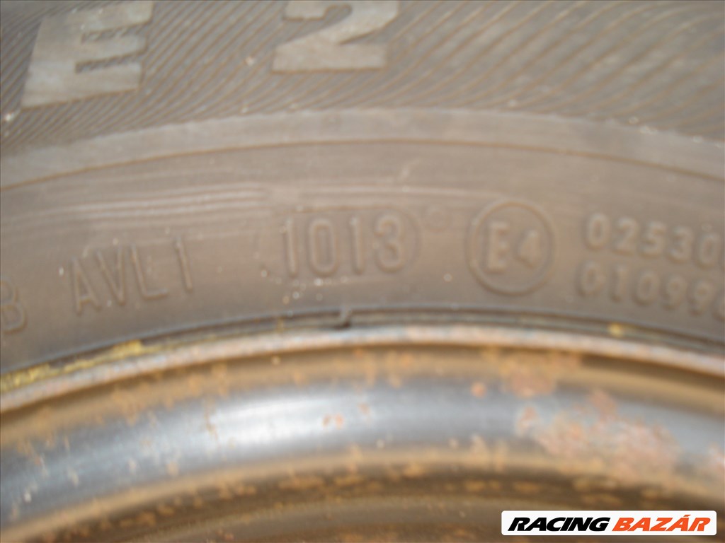  4x100 lyukosztású 13" használt lemezfelni, rajta 165/70 használt Semperit nyári gumi gumi  11. kép