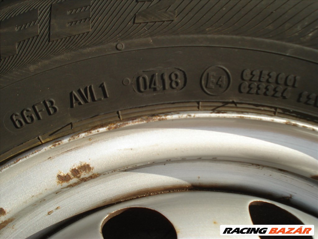  4x100 lyukosztású 13" használt lemezfelni, rajta 165/70 használt Semperit nyári gumi gumi  12. kép