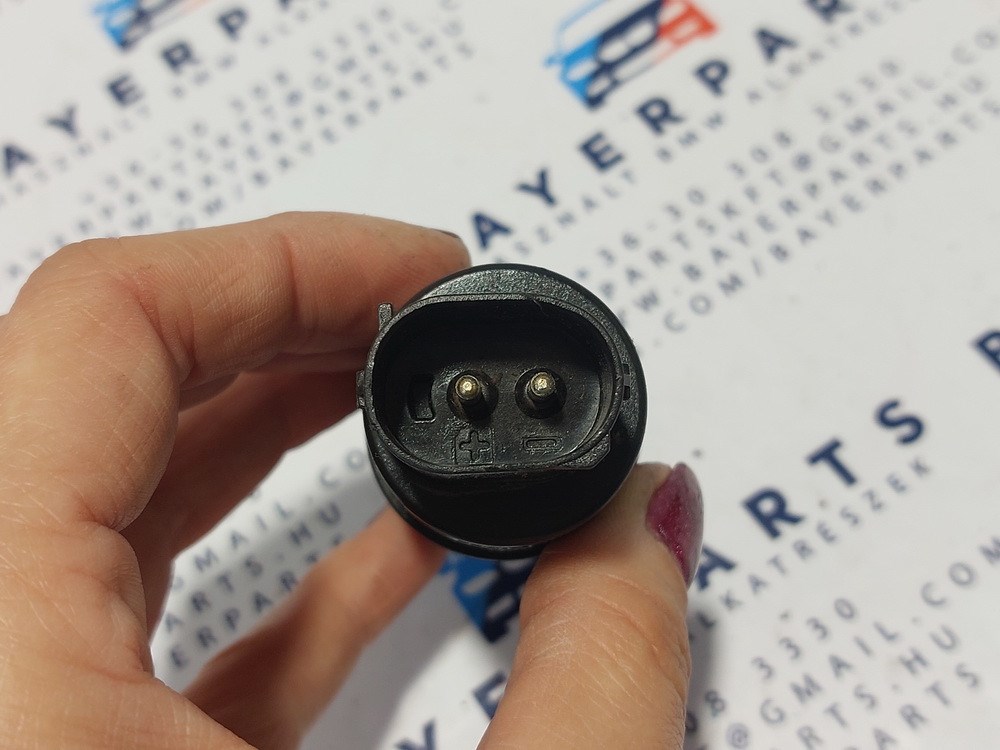 BMW E36 E46 E87 E91 E60 E39 E38 F11 E65 X3 X4 X5 Z3 gyári ablakmosó szivattyú motor 9. kép