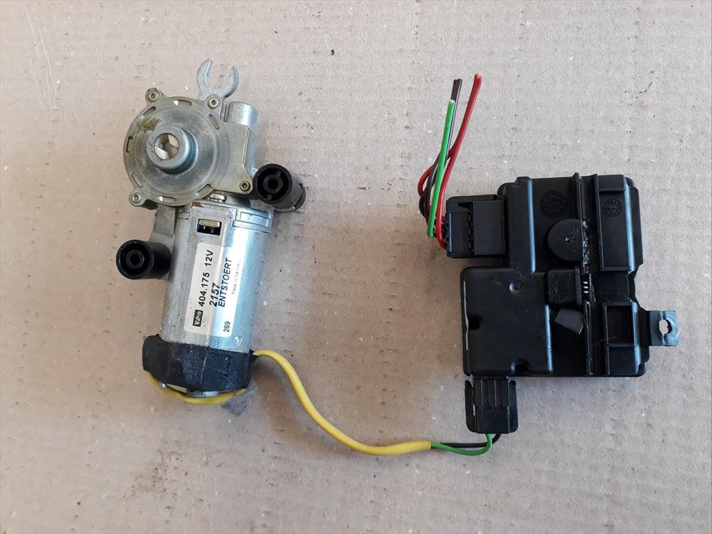 Skoda Octavia (1996-2006)  Tetőablak Motor 1. kép