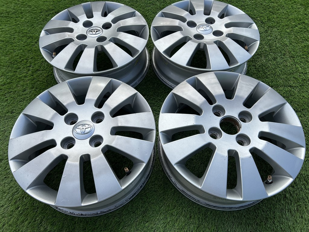 4x100 14" Toyota gyári alufelni 4,5Jx14h2 ET39 6. kép