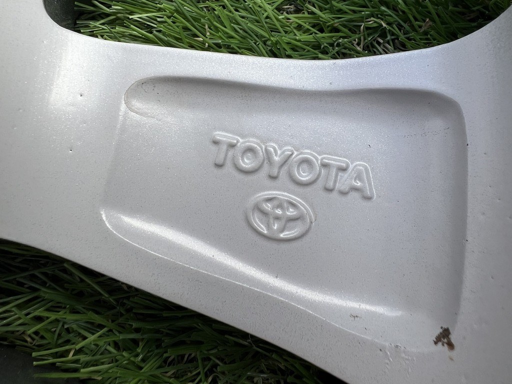 4x100 14" Toyota gyári alufelni 4,5Jx14h2 ET39 7. kép