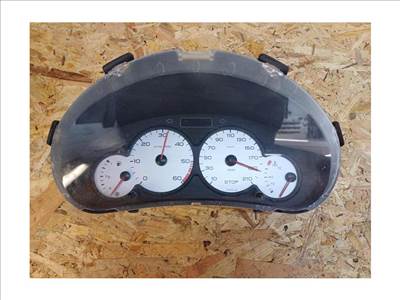 Peugeot 206 (1998-2009) 1.4Hdi Diesel Kilométeróra 