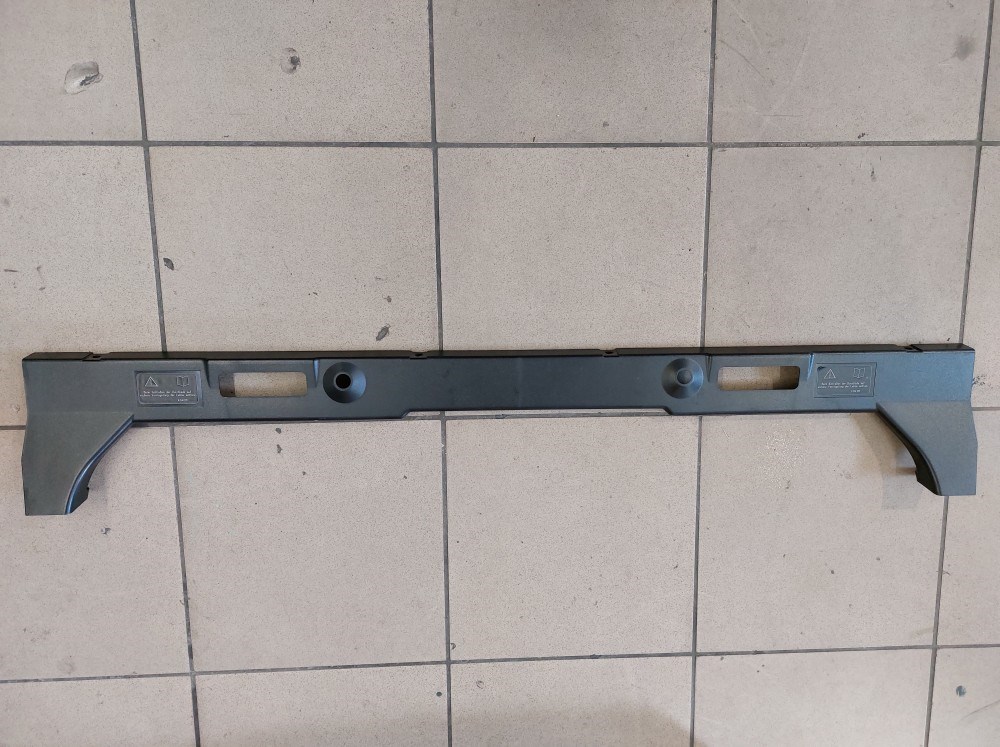 BMW E46 sedan coupe ülés mögötti mûanyag borítás burkolat takaró 1. kép