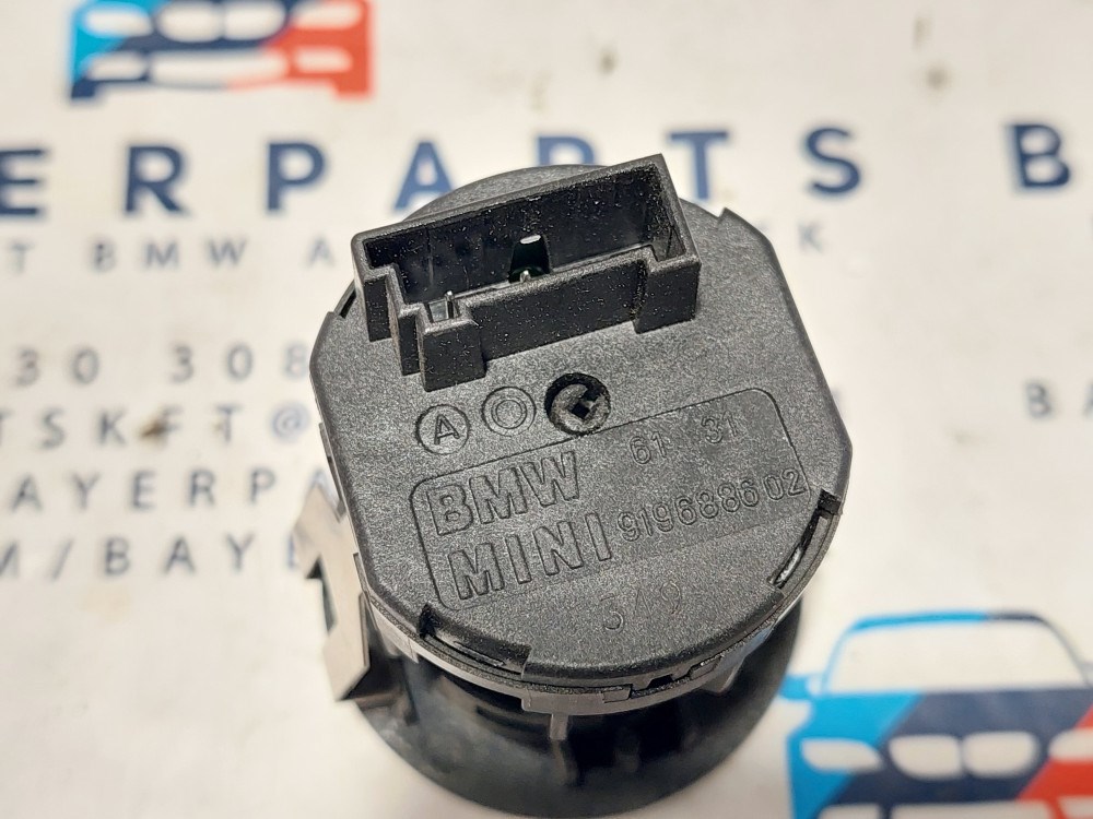 BMW E87 E90 E60 F10 F01 E70 légzsák kapcsoló 4. kép