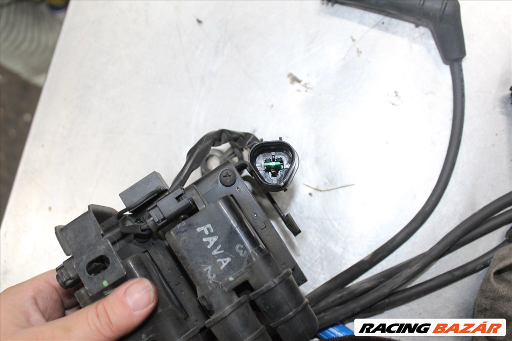 Hyundai i10 1.1 B 2010 gyújtótrafó szett 27301-02800 4. kép