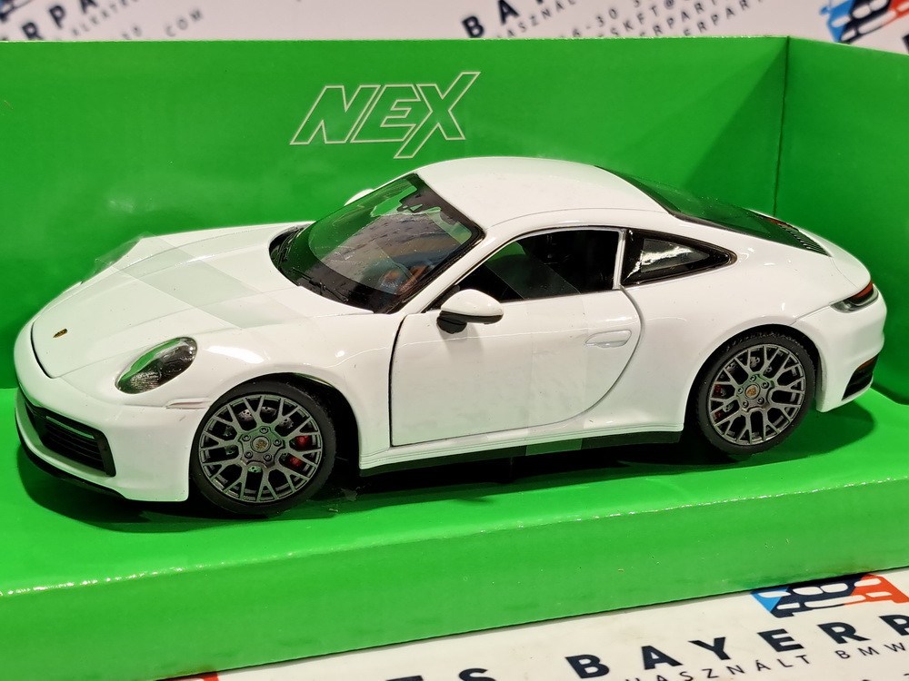 Porsche 911 992 Carrera 4S coupe (2020) - Welly - 1:24 2. kép