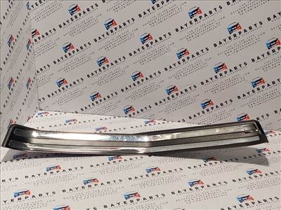 BMW E46 bal hátsó króm küszöbbelépő küszöb belépő takaró