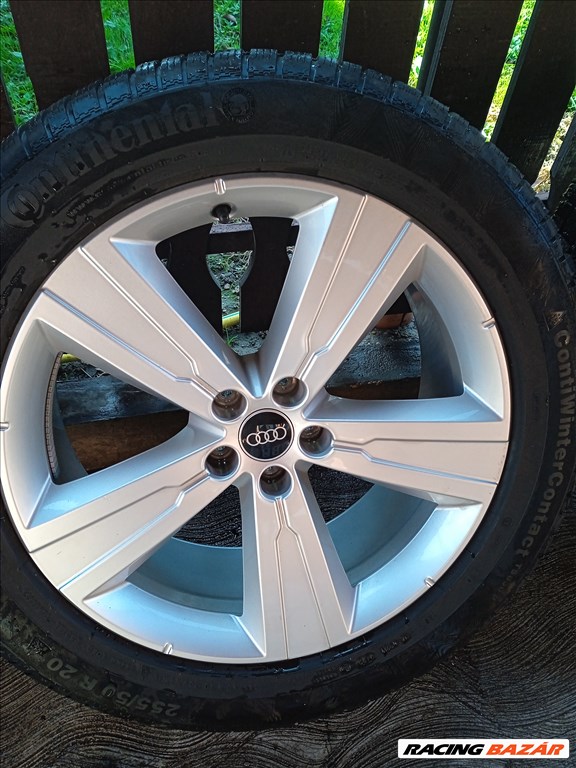 gyári 20 collos AUDI Q7 4M alufelnik téligumikkal 2. kép