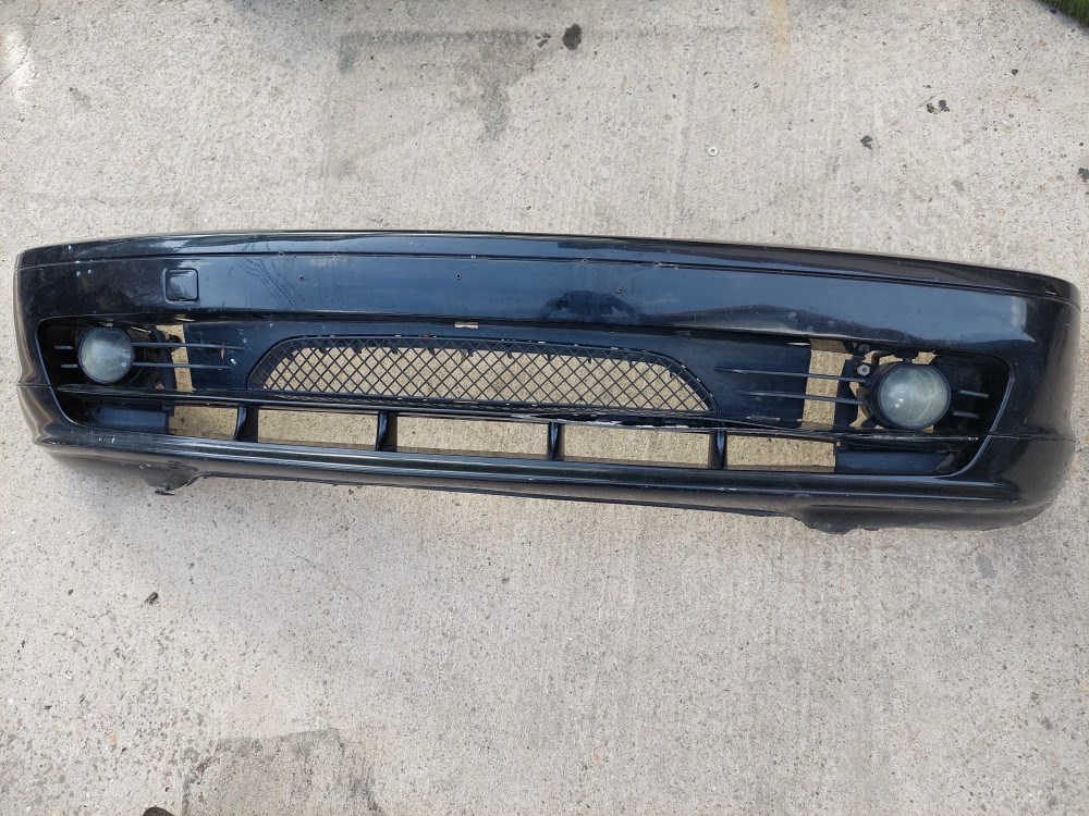 BMW E46 coupe cabrio fekete elsõ lökhárító lökös 2. kép