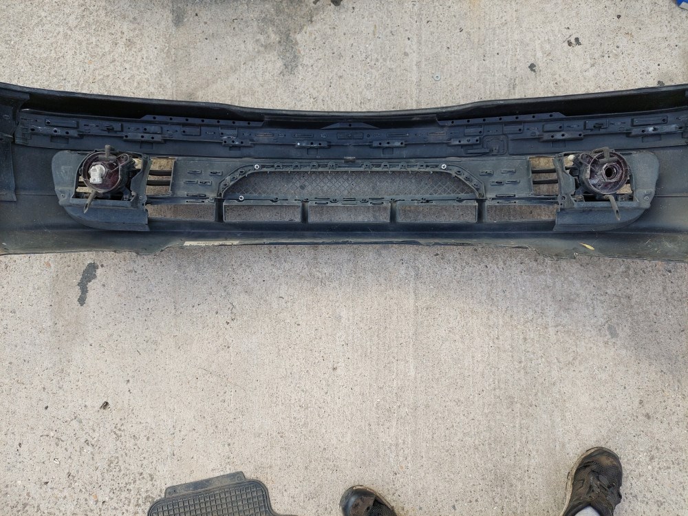 BMW E46 coupe cabrio fekete elsõ lökhárító lökös 8. kép