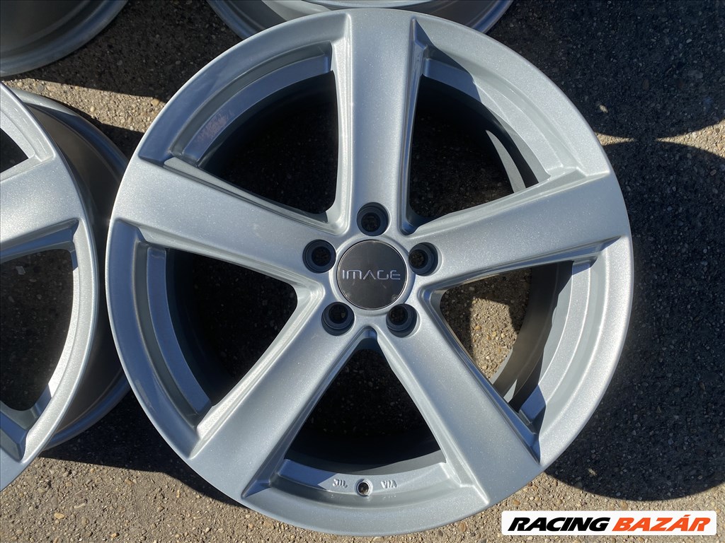 4db Image 18" Ford - Volvo alufelni. (3528) 2. kép