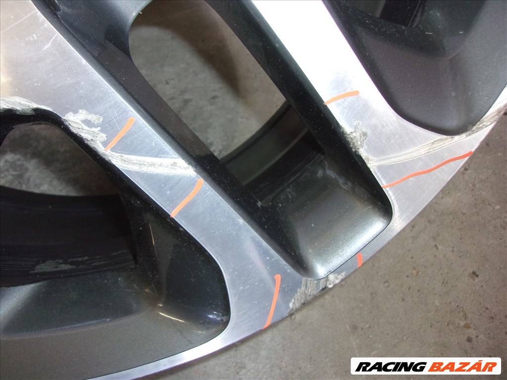 Gyári alufelni Land Rover Defender 20x8,5ET41.5 2. kép