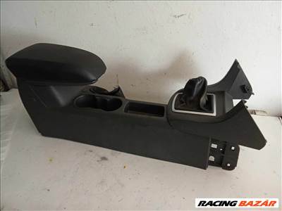 Ford Focus Mk2 könyöklő 