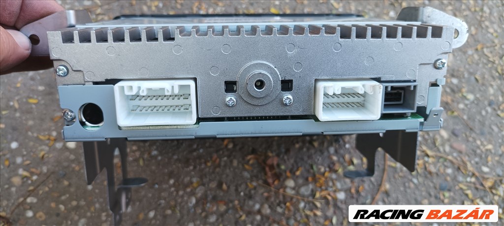 Mitsubishi Lancer VIII, Outlander, ASX gyári cd-s rádió 8701a626 2. kép
