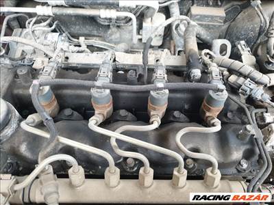 Kia / Hyundai 1.5 CRDI porlasztó 0445110256 D4FA