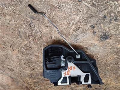 BMW 1 E81 E82  E87 (2005-2011) Jobb Első Ajtó Központizár