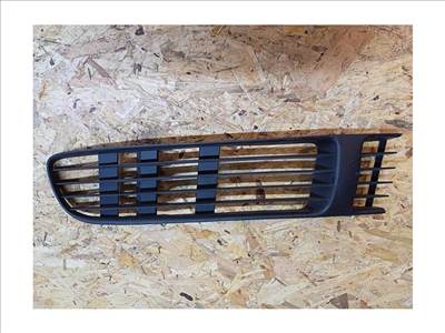 Vw Passat B5 (1998-2005) Első Lökhárító Jobb  Díszrács 