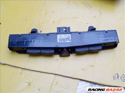 Opel Astra H, Opel Zafira B VÉSZVILLOGÓ KAPCSOLÓ H ASTRA B ZAFIR 13100108xj