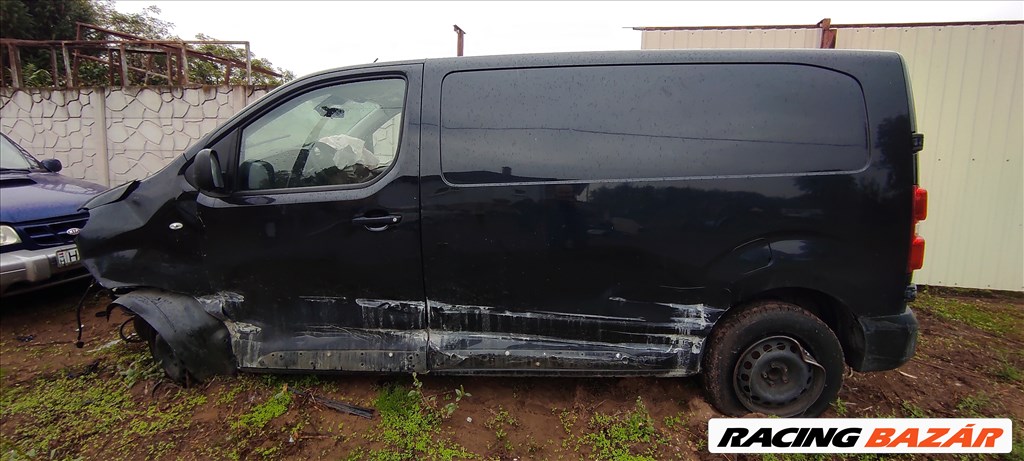 Toyota Proace II bontott alkatrészei 3. kép