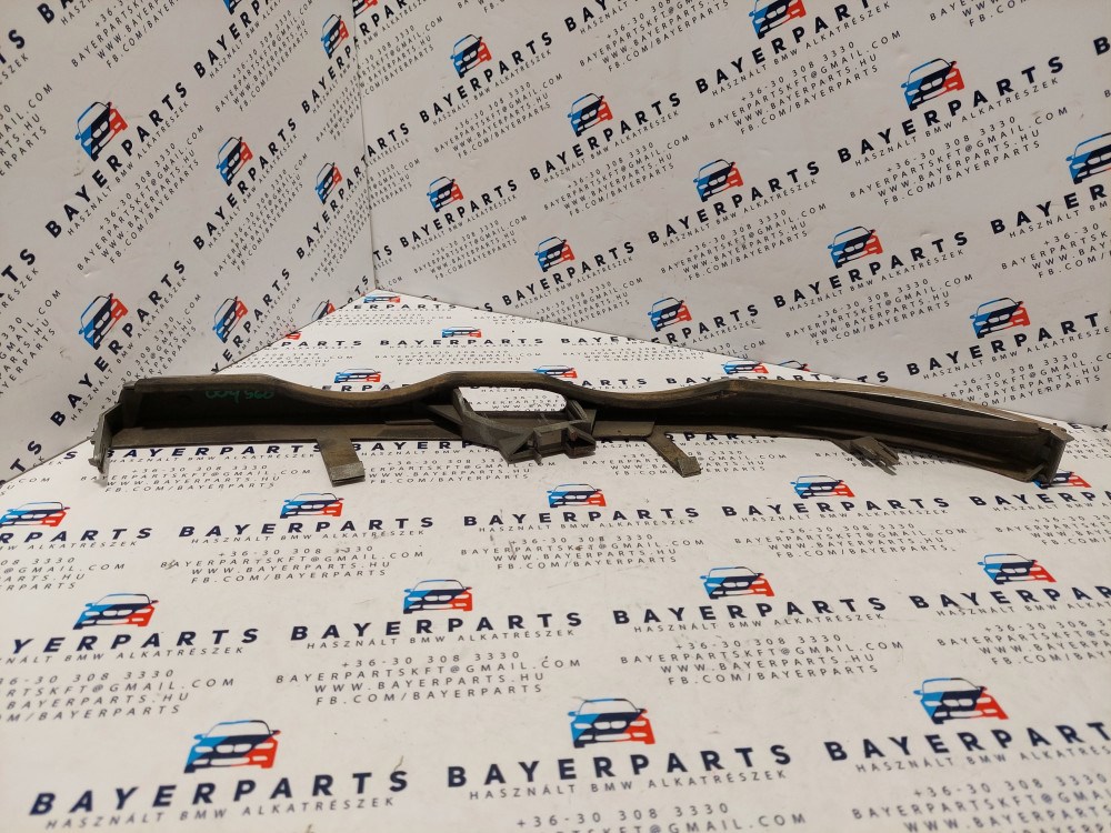 BMW E46 sedan touring jobb elsõ ezüst titansilber fényszórómosós lámpamosó bajuszléc bajusz léc - üres - hibás 2. kép