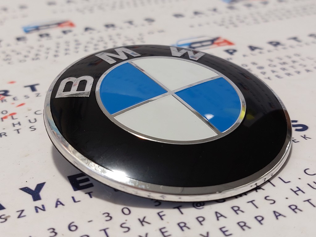 BMW E46 E30 E36 E39 E38 E90 X5 stb bontott elsõ embléma 82mm 1. kép