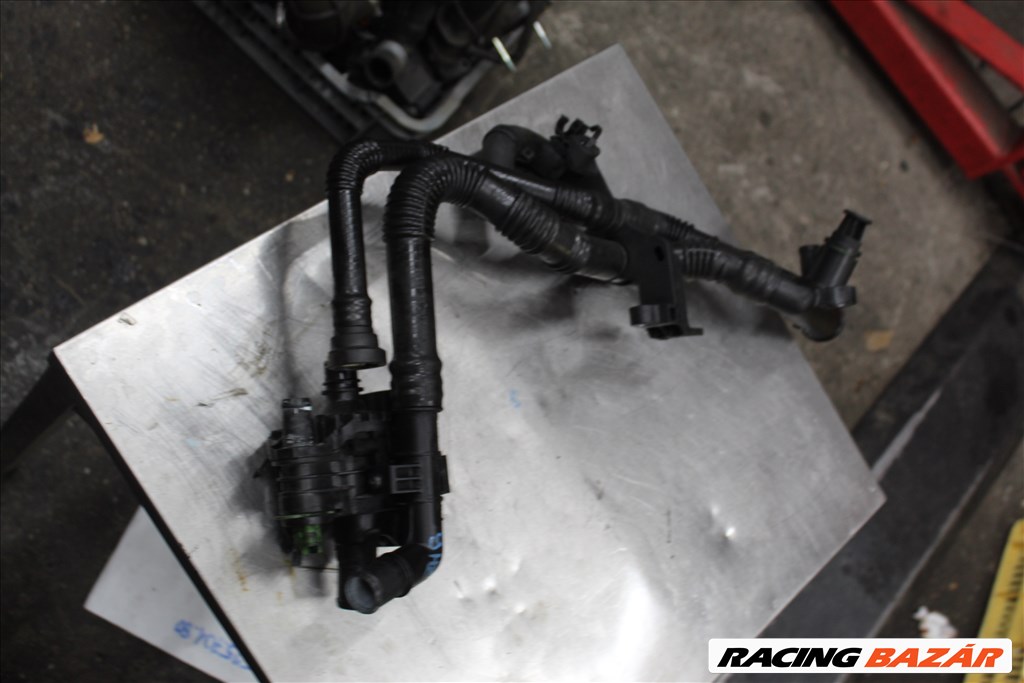 Peugeot 206 1.6 HDI 9HZ 2002- vízcső termosztátházzal 9647768980 1. kép