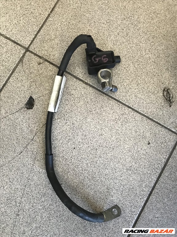 Volkswagen Golf VI negatív akkumulátor saru 1k0915181c 1. kép