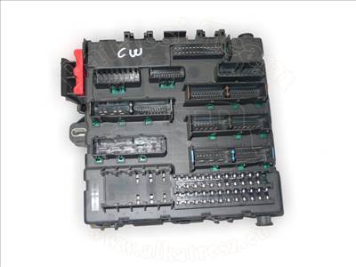 Opel Signum 2005-2007 - biztosíték tábla, hátsó, vauxhall, jelölés: CW