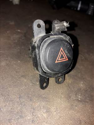 Nissan Navara D40 Elakadás Jelző Kapcsoló 060190
