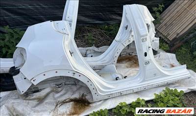 Citroën C3 III vágott negyed, küszöb, tető,