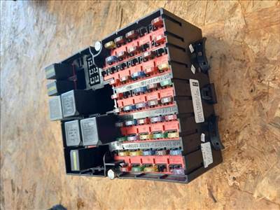 Ford Fiesta Mk5 (2001-2008) 1.3 Benzines  Biztosíték Tábla