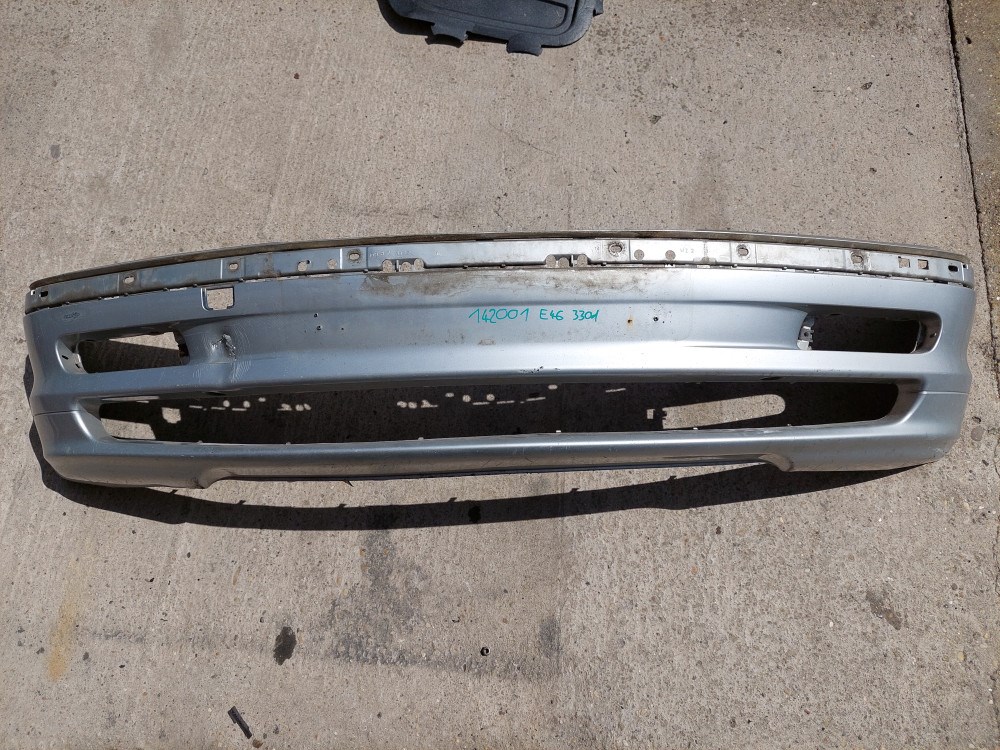BMW E46 sedan touring ezüst titansilber titansilver elsõ lökhárító lökös ütközõ héj üresen 1. kép