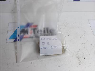 (GYÁRI ÚJ) BMW Gyújtógyertya E12 