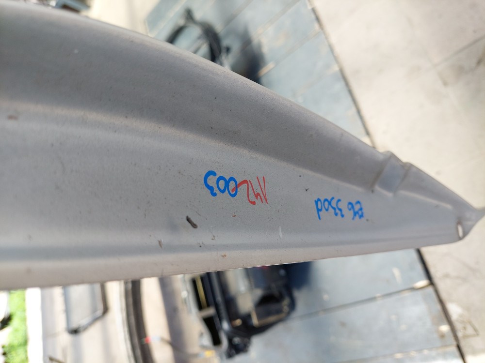 BMW E46 sedan touring ezüst titansilber titansilver jobb elsõ sárvédõ - ronda 4. kép