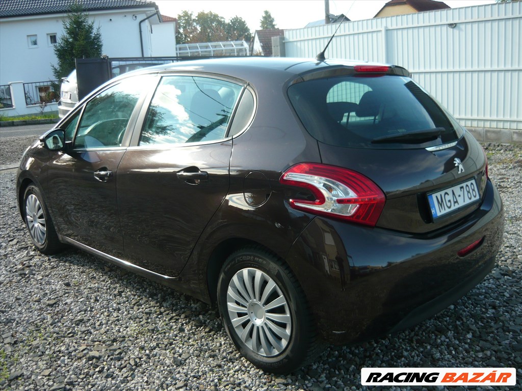 Eladó Peugeot 208 95 VTi (1397 cm³, 95 PS)   4. kép