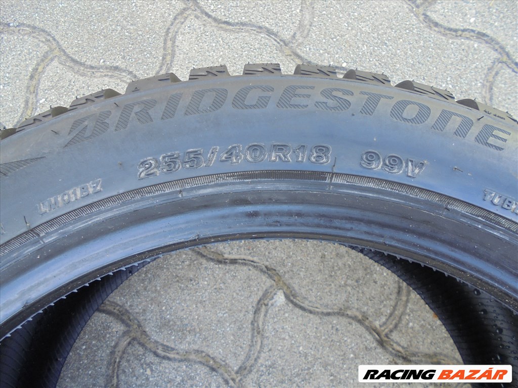 Újszerű 255/40 R18" Bridgestone téli gumi ELADÓ 4. kép