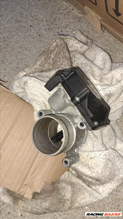 Audi A4 (B8 - 8K), Audi A5 (B8 - 8T) fojtószelep  03l128063t 2. kép