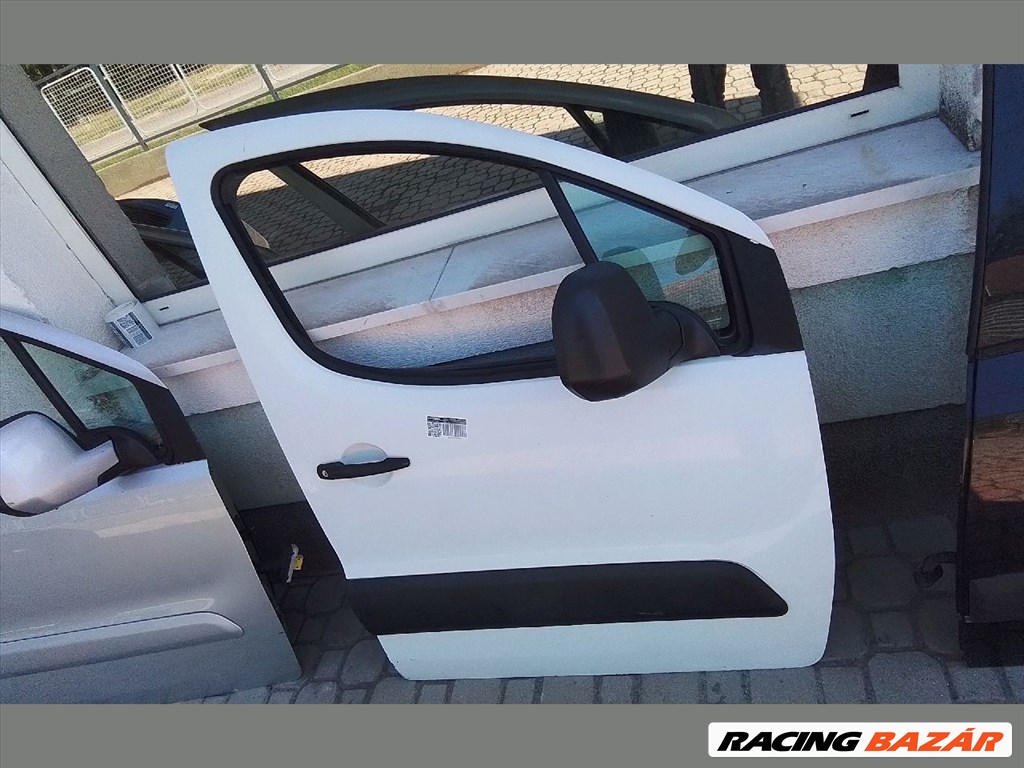 Citroën Berlingo II, Peugeot Partner II motorháztető, több színben 32000.-ft 4. kép
