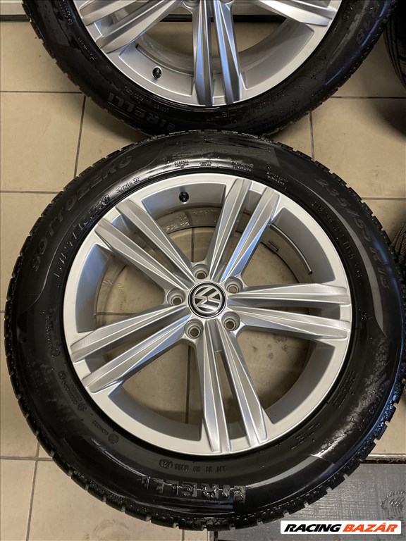 VW Tiquan Gyári 18" téli 3. kép