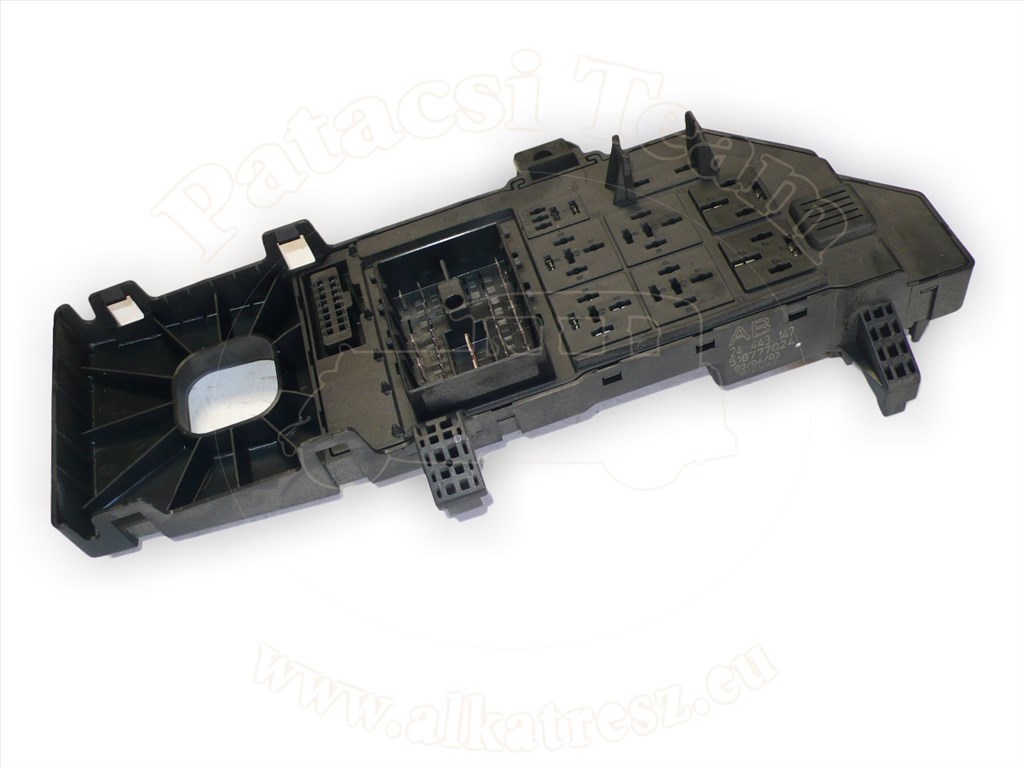 Opel Signum 2002-2007 - biztosíték szekrény, műszerfal köteg, -04, jelölés: AB 1. kép