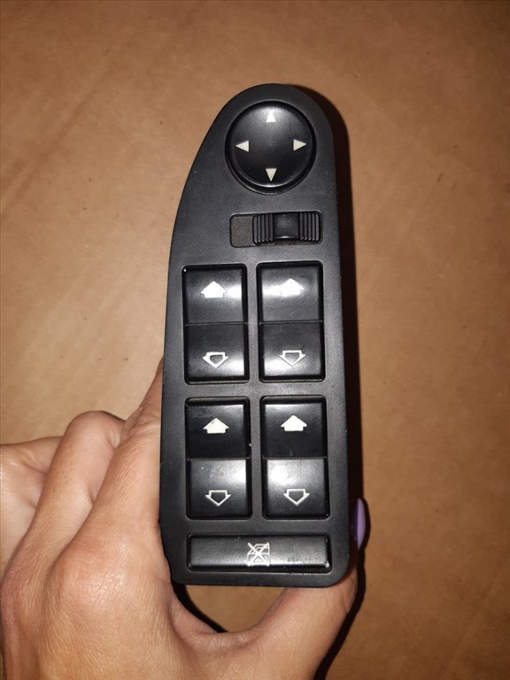 BMW E39 ablakemelõ kapcsoló tükörállító 1. kép