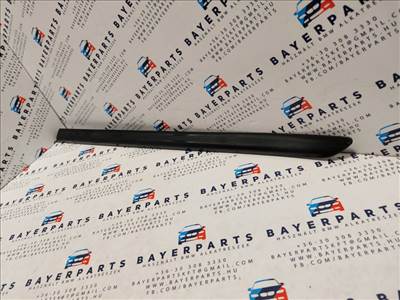 BMW E46 coupe cabrio fekete bal hátsó sárvédő díszléc - hibás