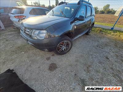 Dacia Duster I Facelift 1.5 diesel 66kW bal negyed doblemez