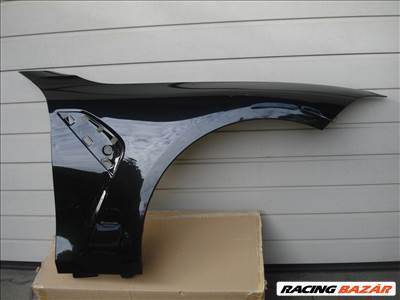BMW M3 M4 G80 G82 G83 Jobb első Sárvédő 8098588-04 2020-tól Gyári Alumínium